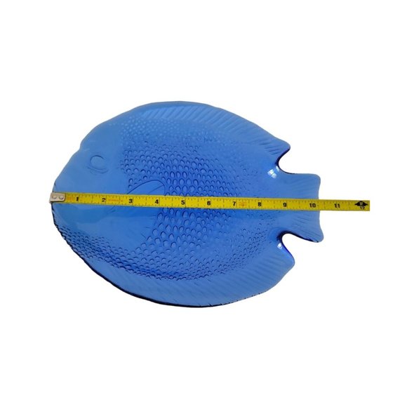 4 Pc Cobalt Blue Fish Plates Glass 2 Snack 2 Large Serving Plates France - Picture 4 of 9